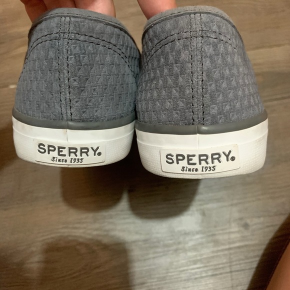 Casual Slip-On Sneakers - Picture 3 of 5